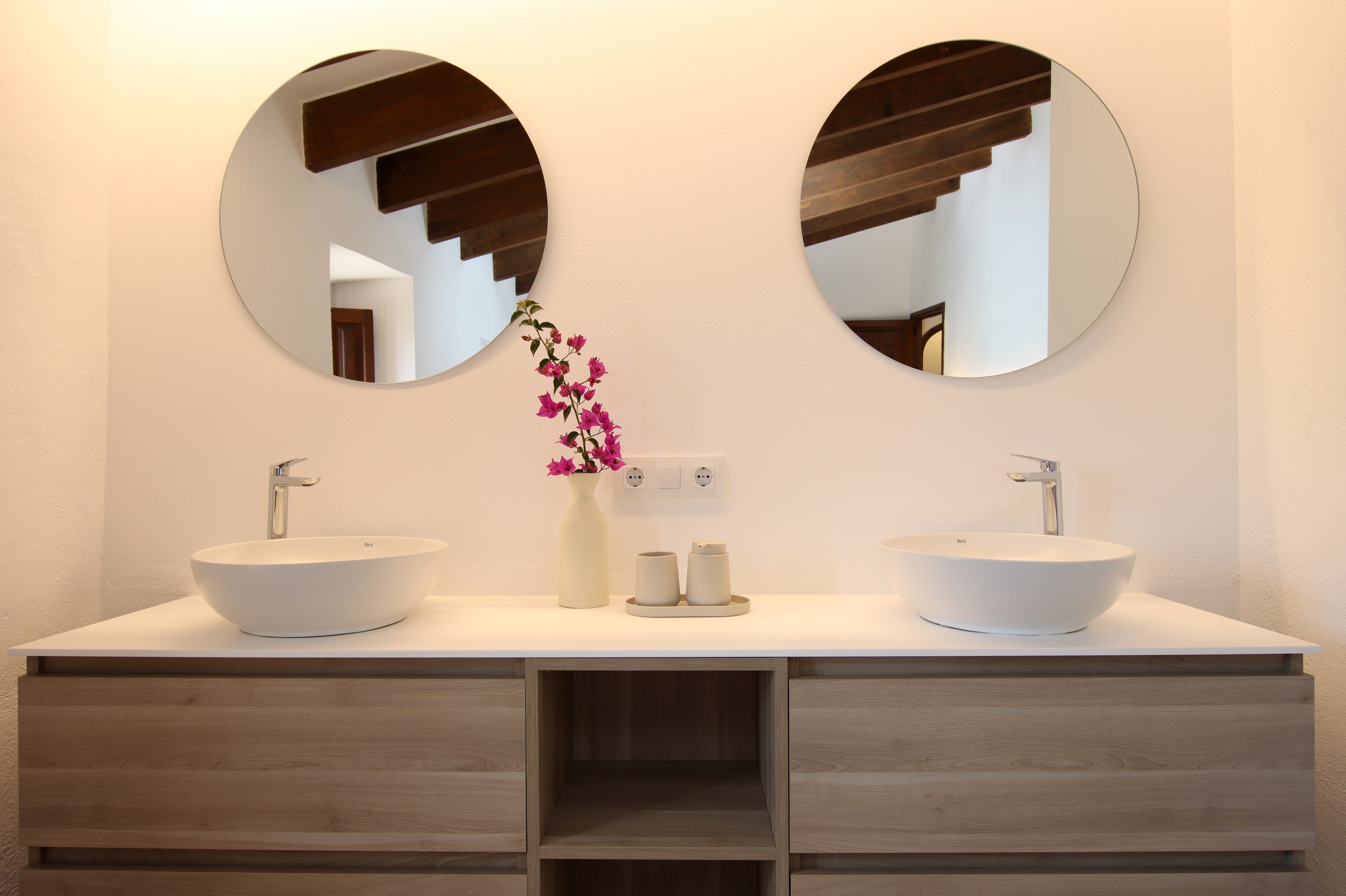 En-suite bathroom two