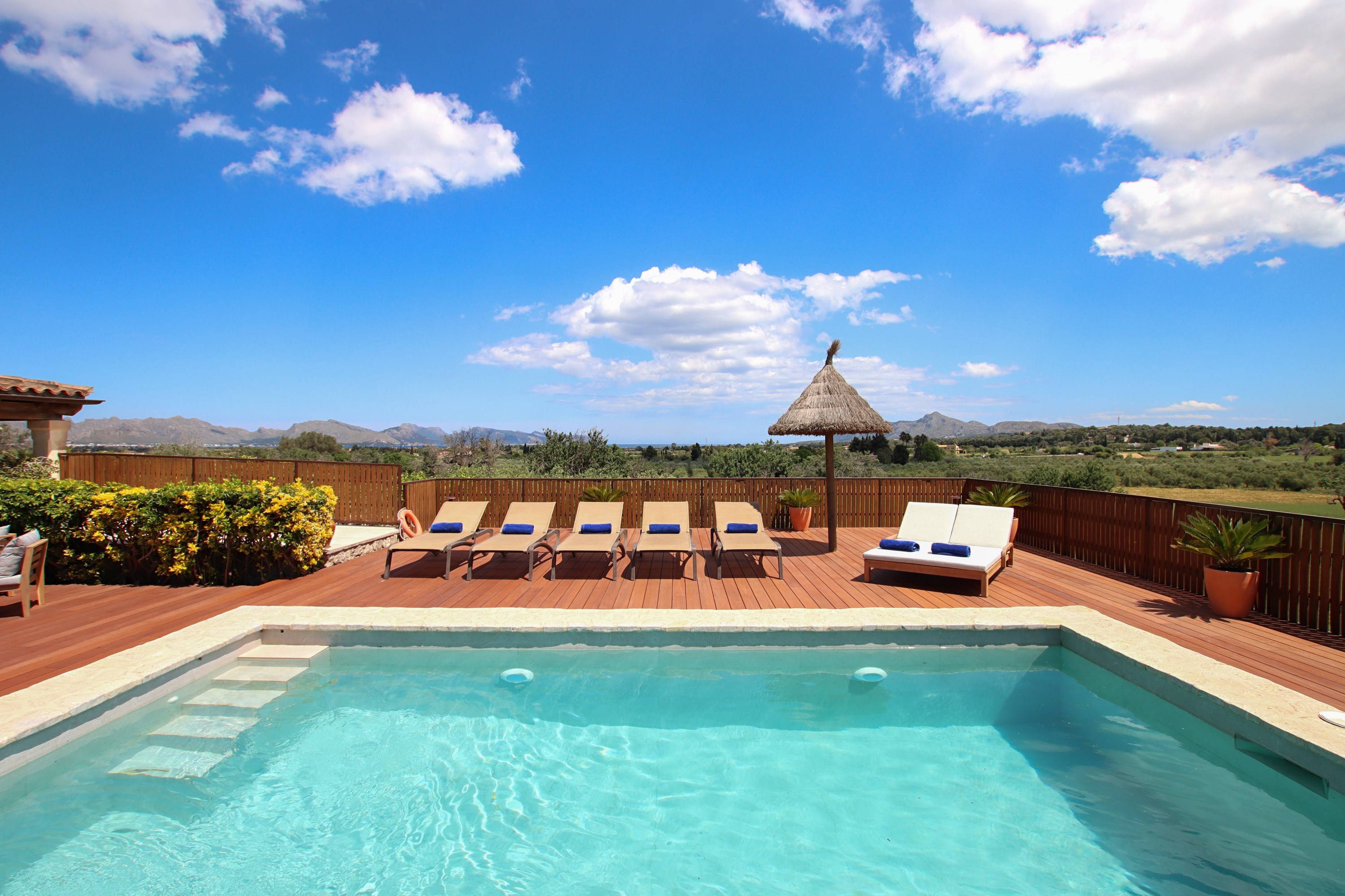 Pool & Terraces